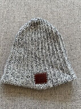Love Your Melon Infant Marled Knit Beanie in Gray and Cream